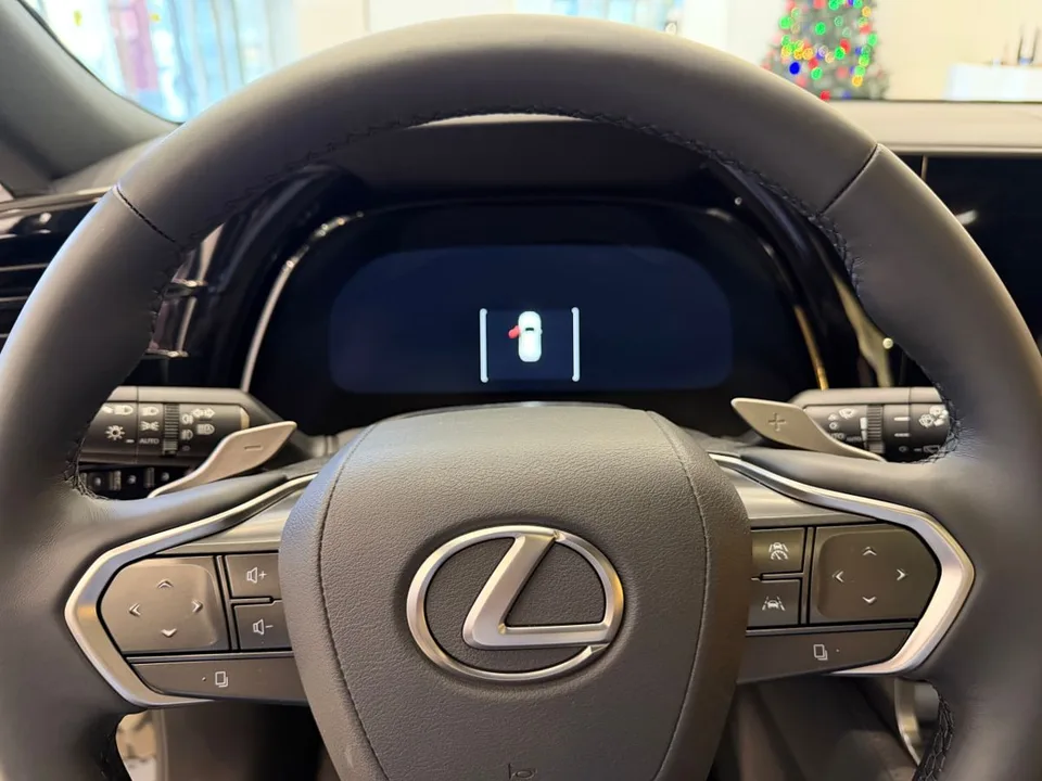Lexus RX 2025 — миниатюра 4