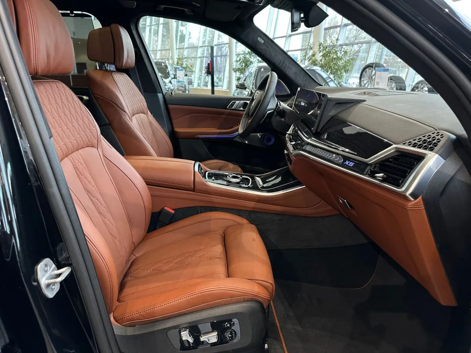BMW X5 2025 — миниатюра 4