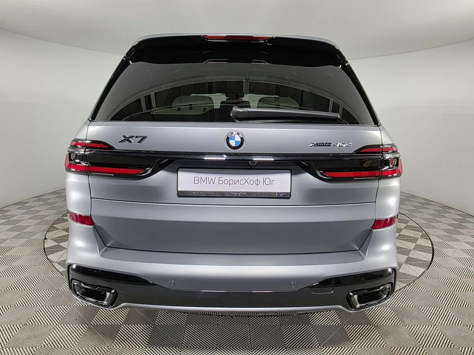 BMW X7 2025 — миниатюра 2