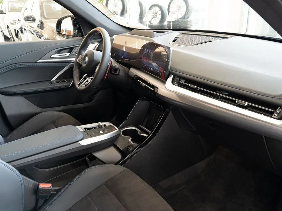 BMW X1 2025 — миниатюра 5