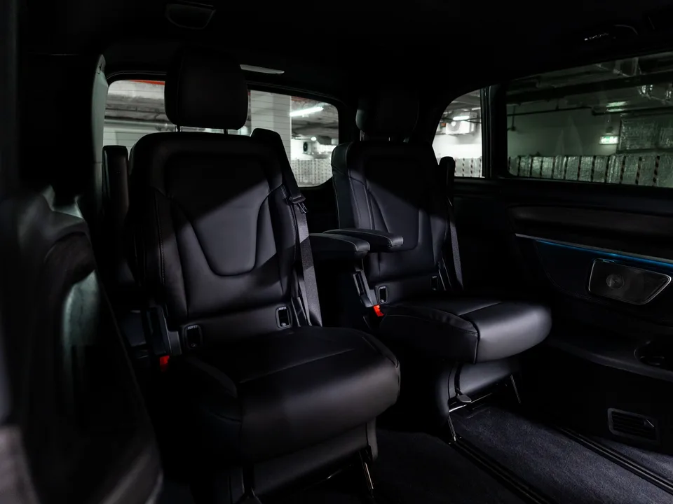 Mercedes-Benz V-Класс 2025 — миниатюра 4