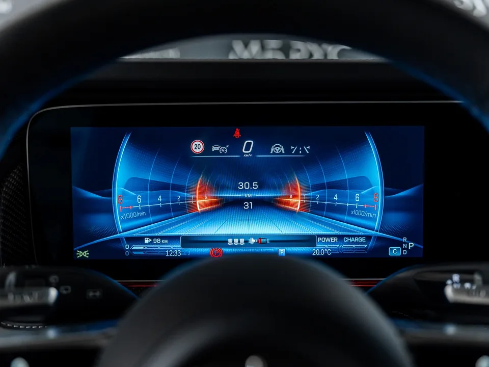 Mercedes-Benz G-класс AMG 2025 — миниатюра 5