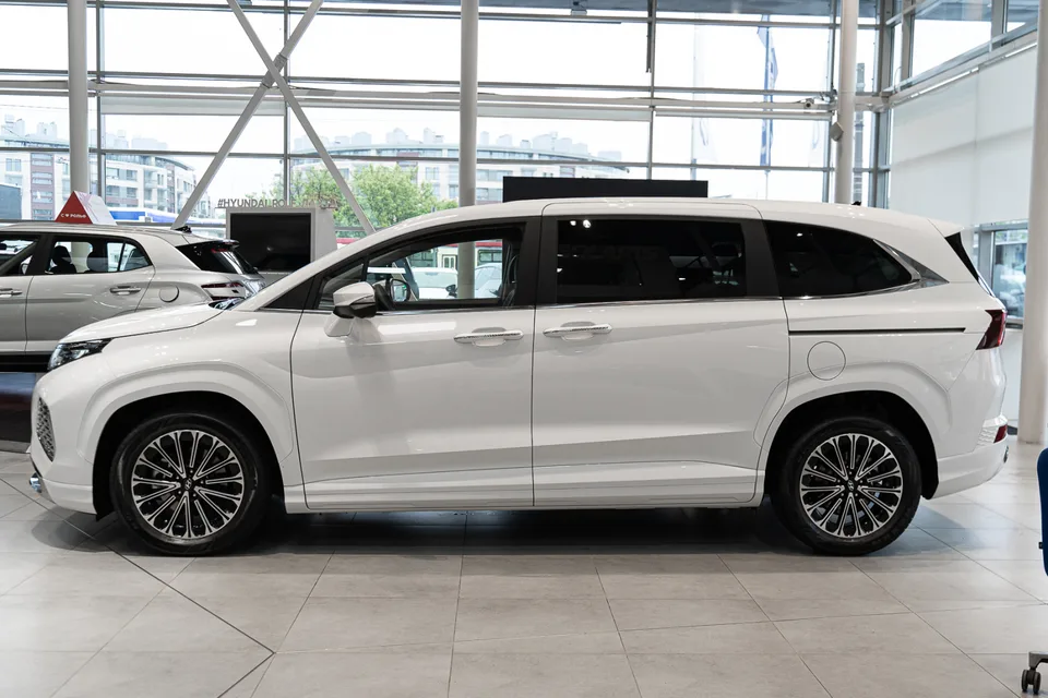 Hyundai Custo 2024 — миниатюра 3