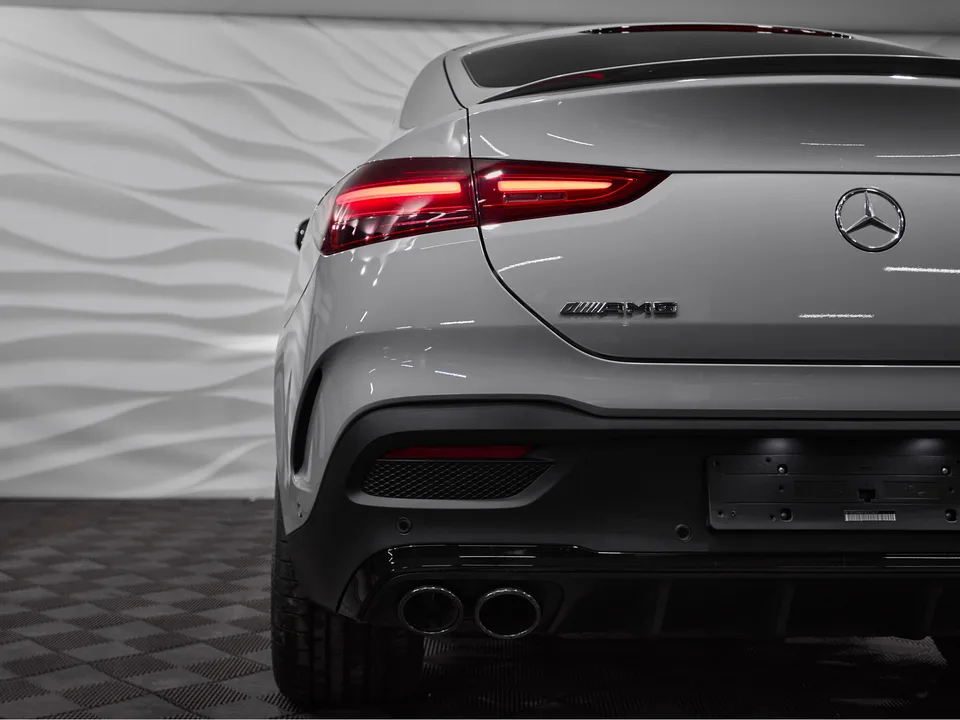 Mercedes-Benz GLE Coupe AMG 2024 — миниатюра 3
