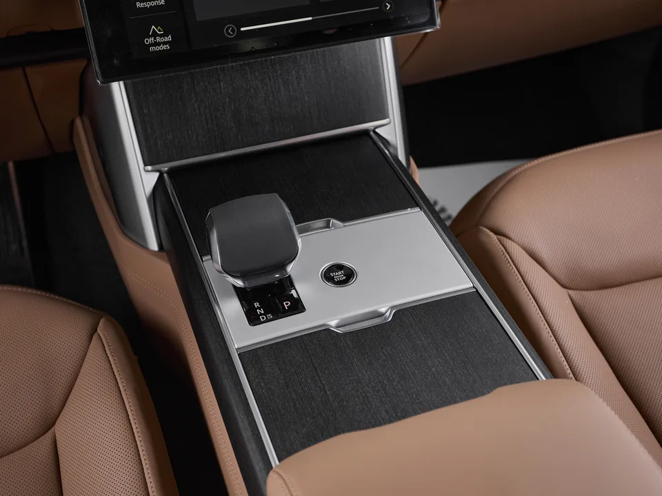 Land Rover Range Rover 2024 — миниатюра 5