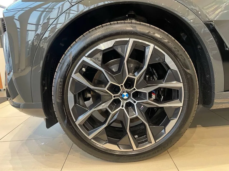 BMW X7 2025 — миниатюра 3