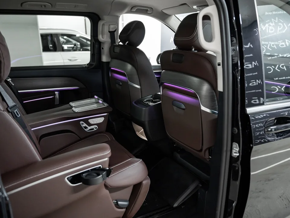Mercedes-Benz V-Класс 2025 — миниатюра 3