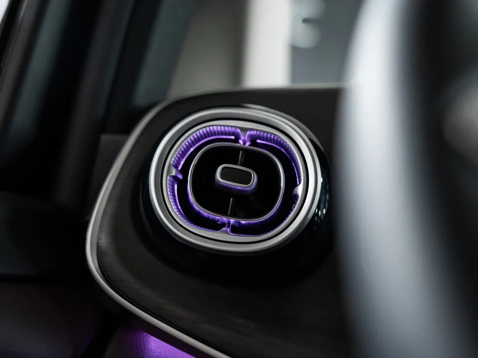 Mercedes-Benz V-Класс 2025 — миниатюра 5