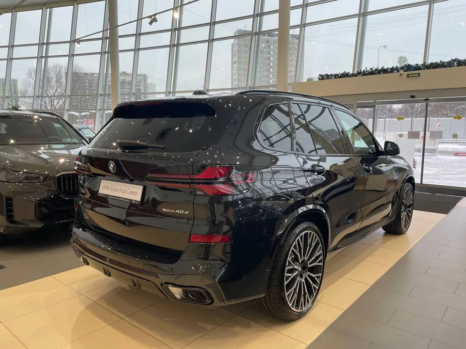 BMW X5 2025 — миниатюра 2