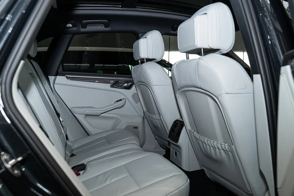 Porsche Macan 2025 — миниатюра 3