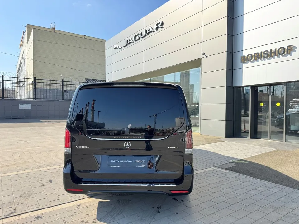 Mercedes-Benz V-Класс 2025 — миниатюра 2