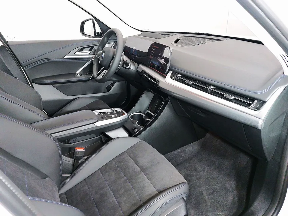 BMW X1 2025 — миниатюра 4