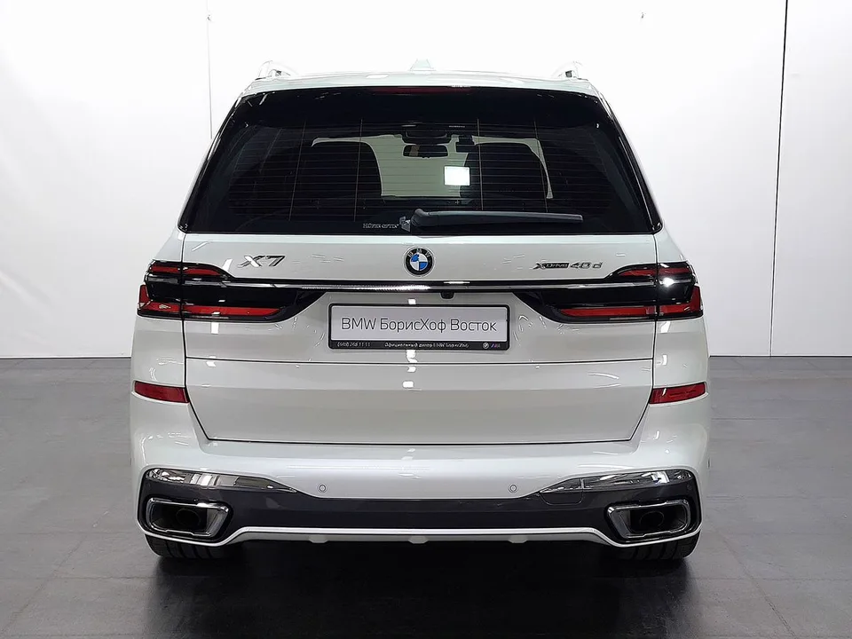 BMW X7 2025 — миниатюра 2