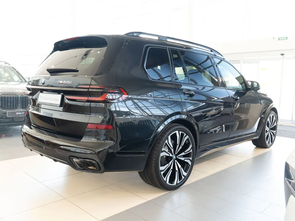 BMW X7 2025 — миниатюра 2