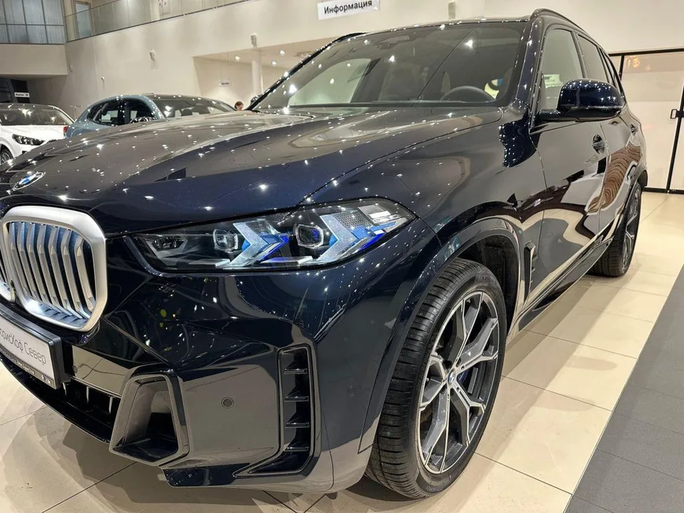 BMW X5 2025 — миниатюра 2