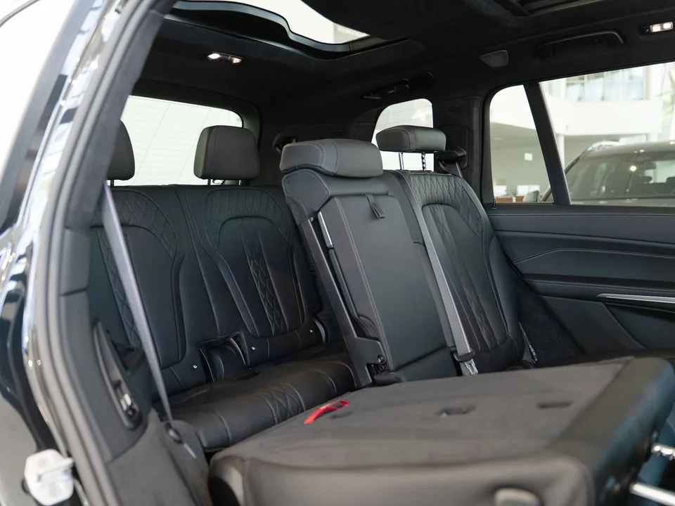 BMW X7 2024 — миниатюра 4