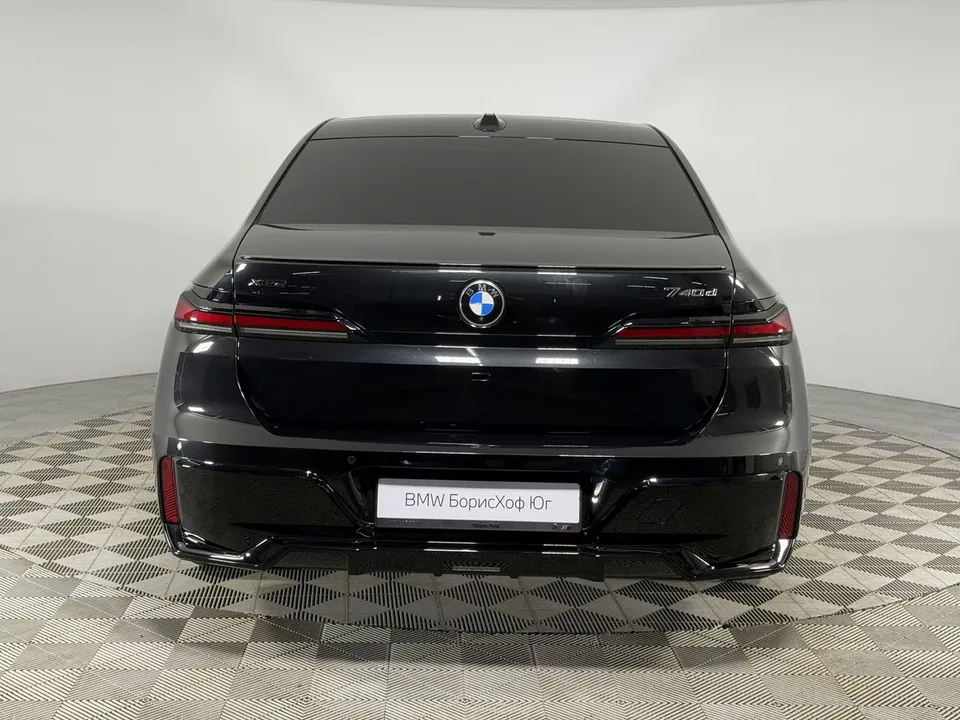 BMW 7 серия 2025 — миниатюра 2