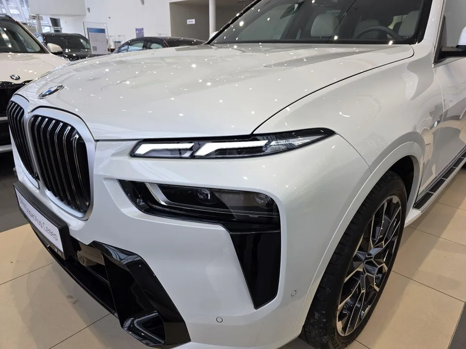 BMW X7 2024 — миниатюра 3