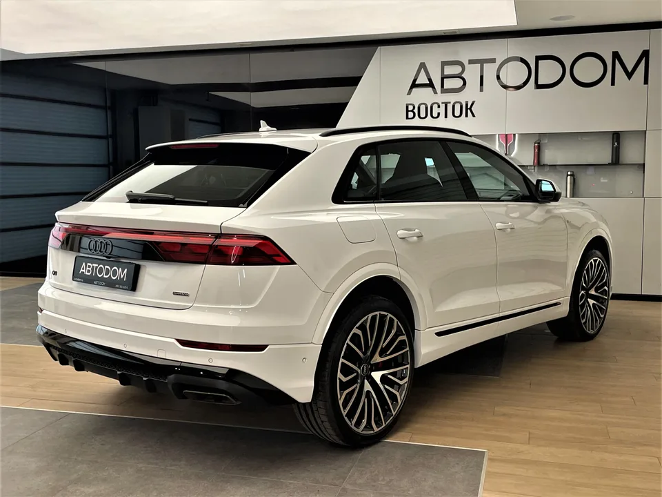 Audi Q8 2025 — миниатюра 3