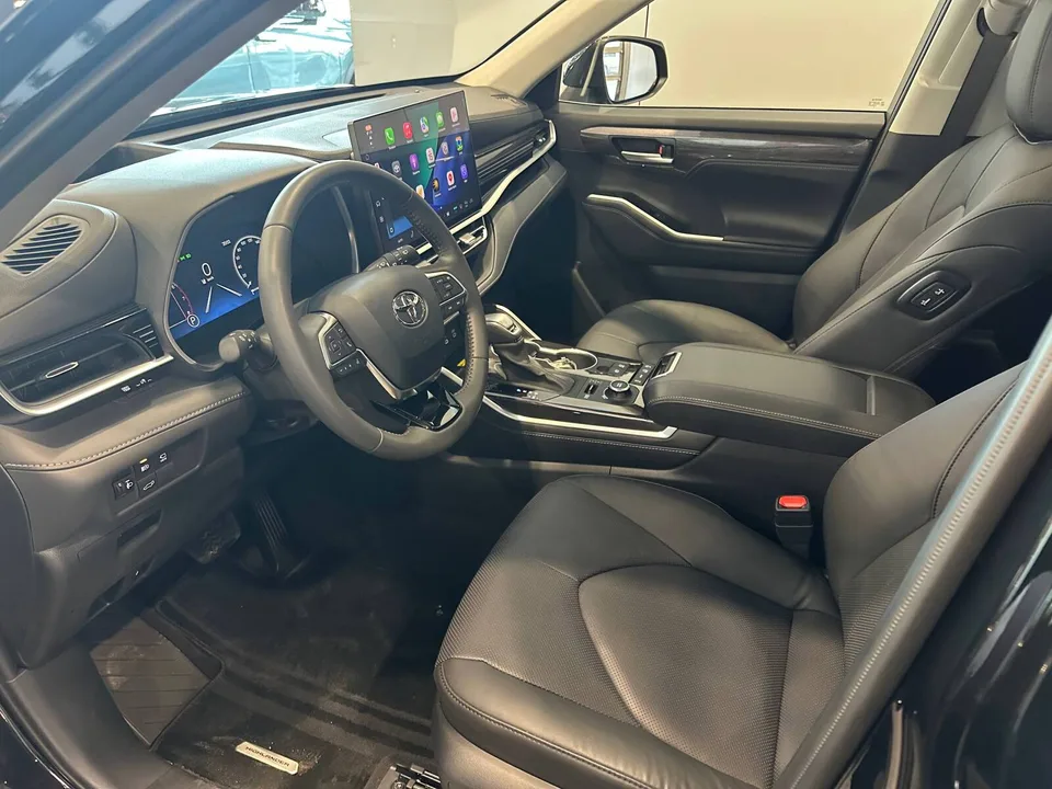 Toyota Highlander 2025 — миниатюра 3