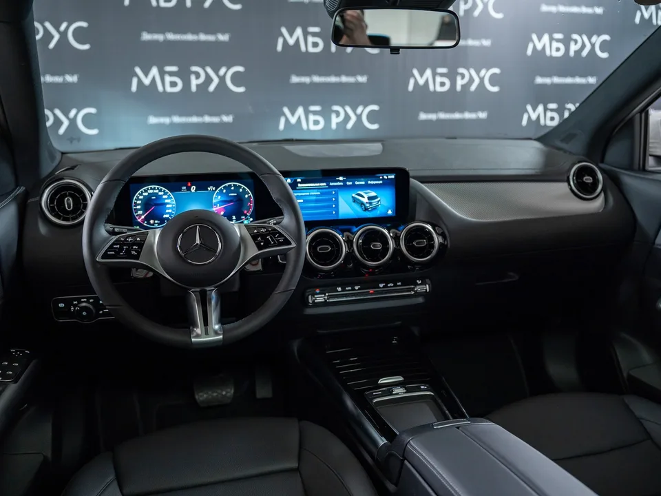 Mercedes-Benz GLA 2025 — миниатюра 2