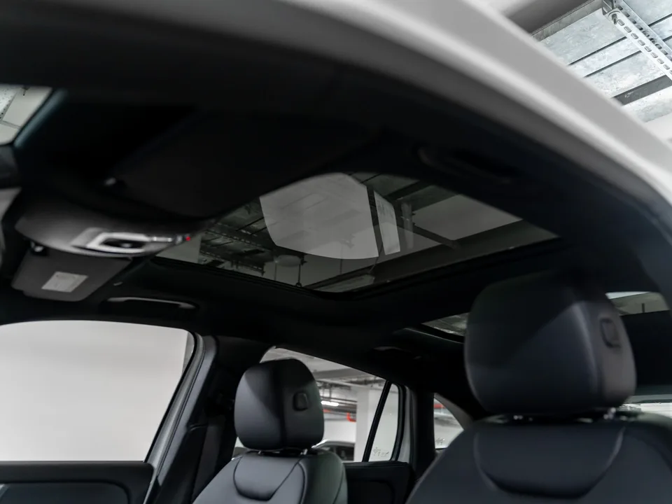Mercedes-Benz GLA 2025 — миниатюра 4