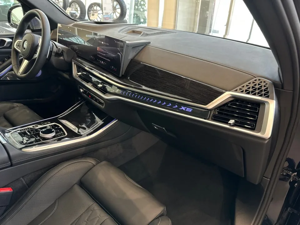BMW X5 2025 — миниатюра 4
