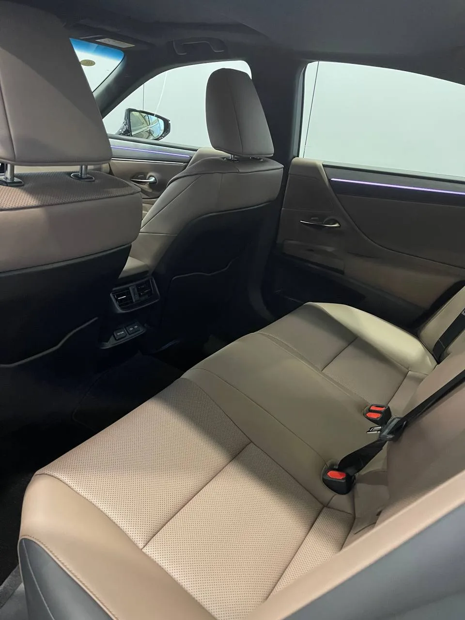 Lexus ES 2025 — миниатюра 3