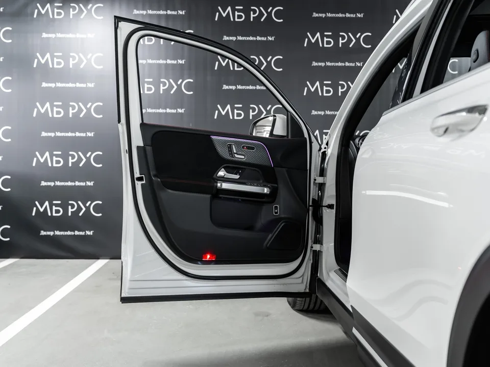 Mercedes-Benz GLB-Class 2024 — миниатюра 4