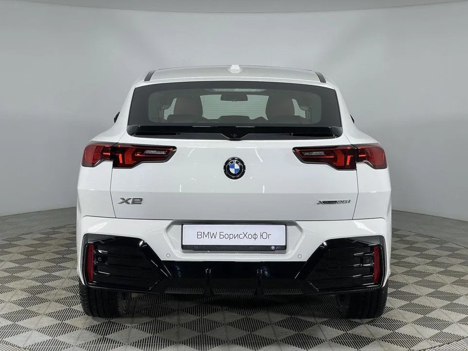 BMW X2 2025 — миниатюра 2