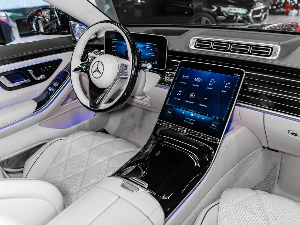Mercedes-Benz Maybach S-Класс 2025 — миниатюра 5