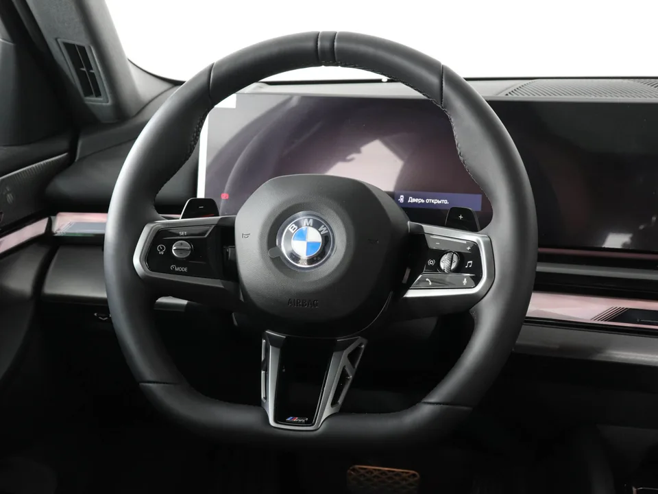 BMW 5 Series 2025 — миниатюра 4
