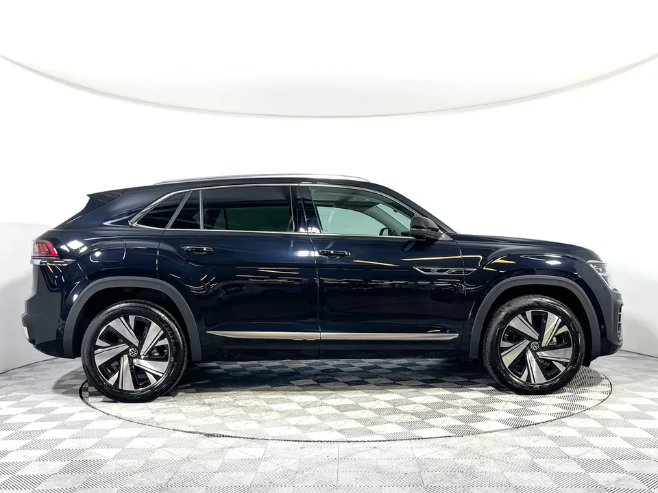 Volkswagen Teramont 2023 — миниатюра 2