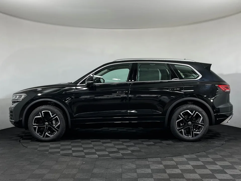 Volkswagen Touareg 2025 — миниатюра 3