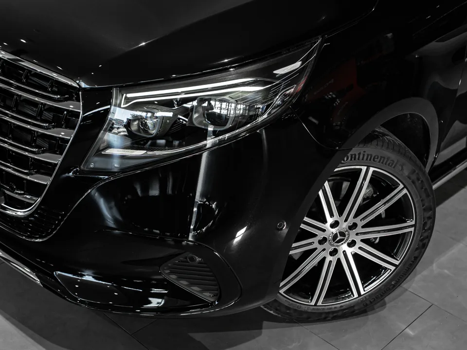 Mercedes-Benz V-Класс 2024 — миниатюра 3
