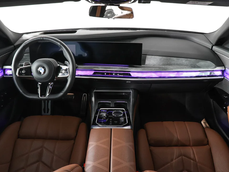 BMW 7 серия 2024 — миниатюра 5