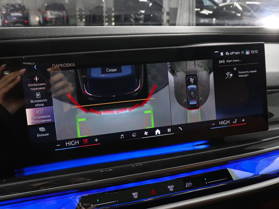 BMW 7 серия 2024 — миниатюра 3