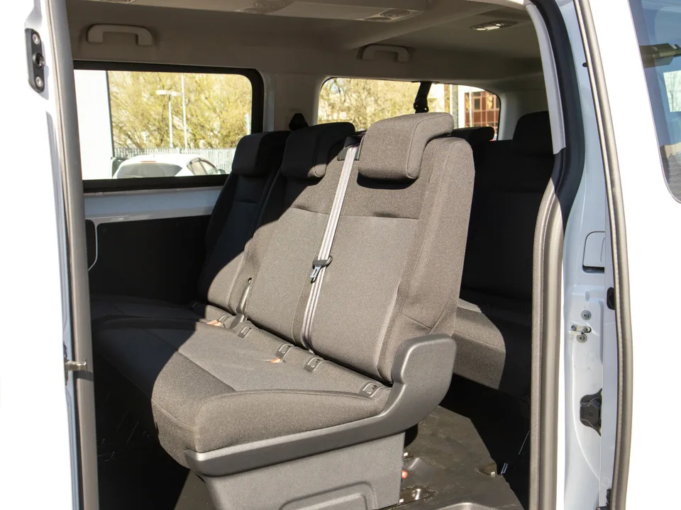Peugeot Traveller 2026 — миниатюра 3