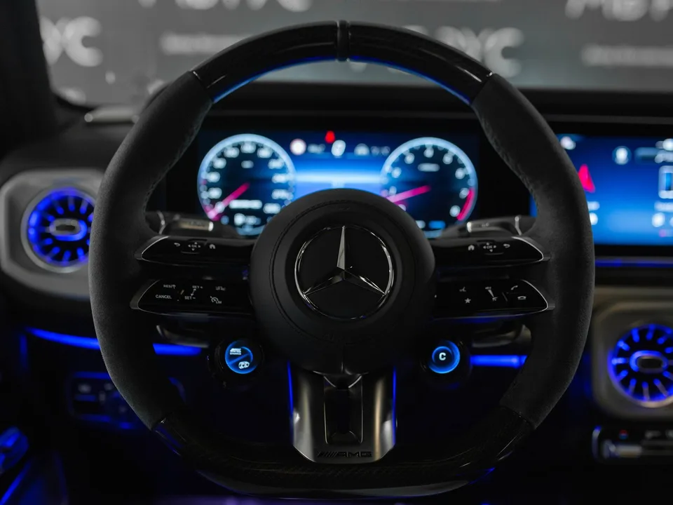 Mercedes-Benz G-класс AMG 2025 — миниатюра 5