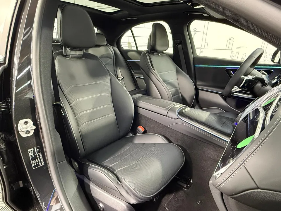 Mercedes-Benz E-Class 2025 — миниатюра 4