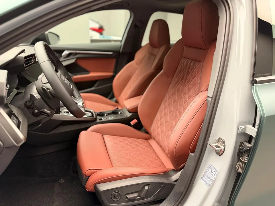 Audi A3 2025 — миниатюра 2