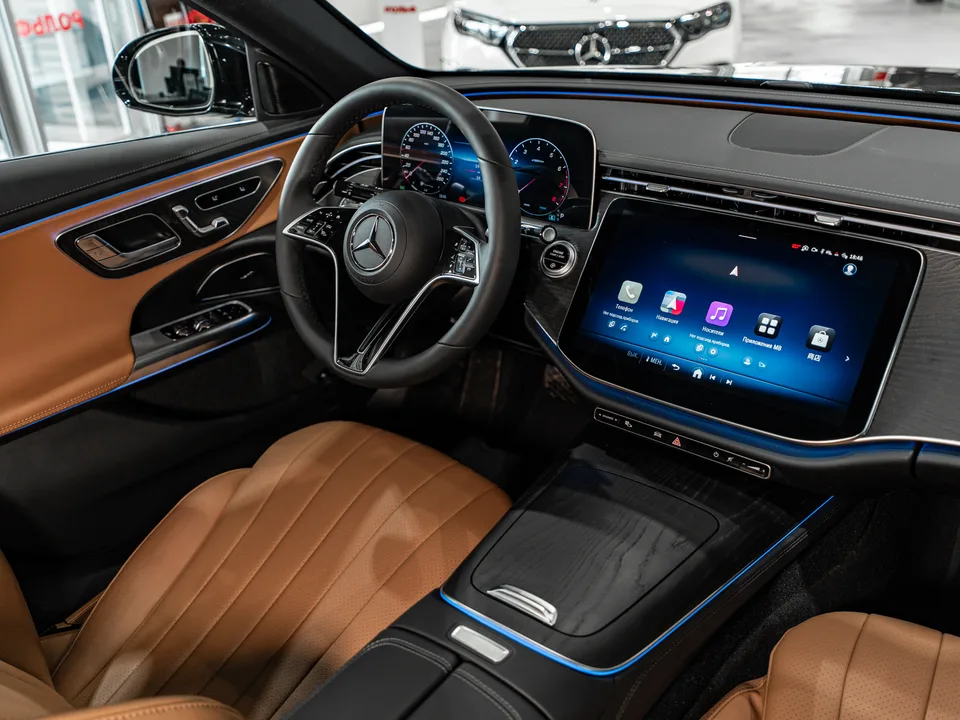 Mercedes-Benz E-Class 2025 — миниатюра 5