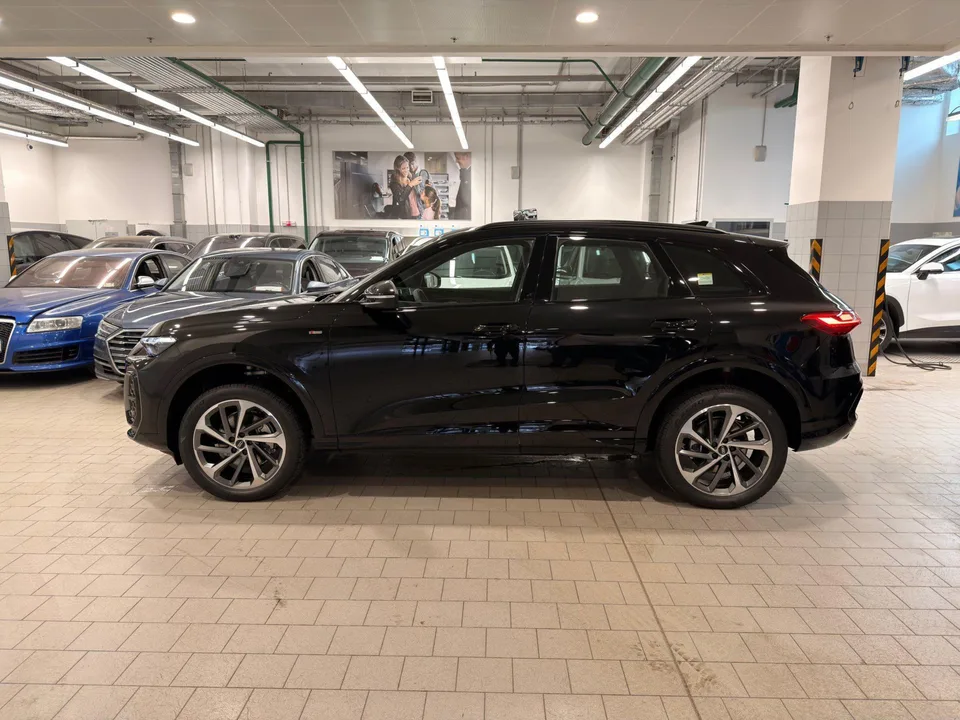 Audi Q5 Sportback 2025 — миниатюра 2