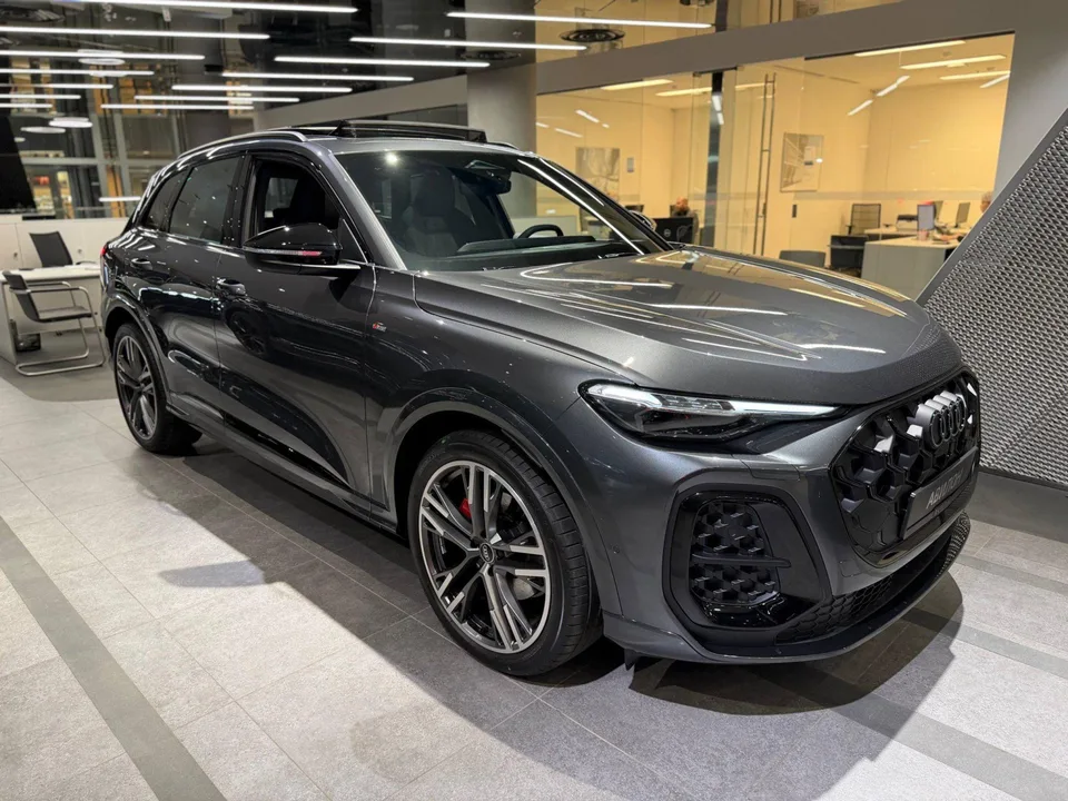 Audi Q5 Sportback 2025 — миниатюра 2
