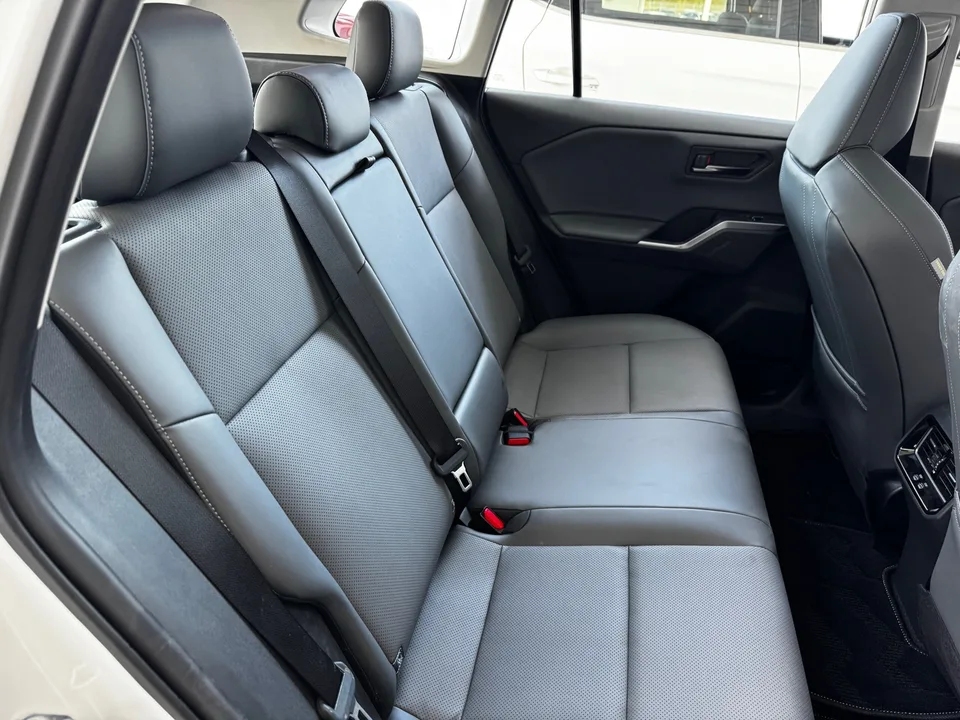 Toyota RAV4 2025 — миниатюра 5