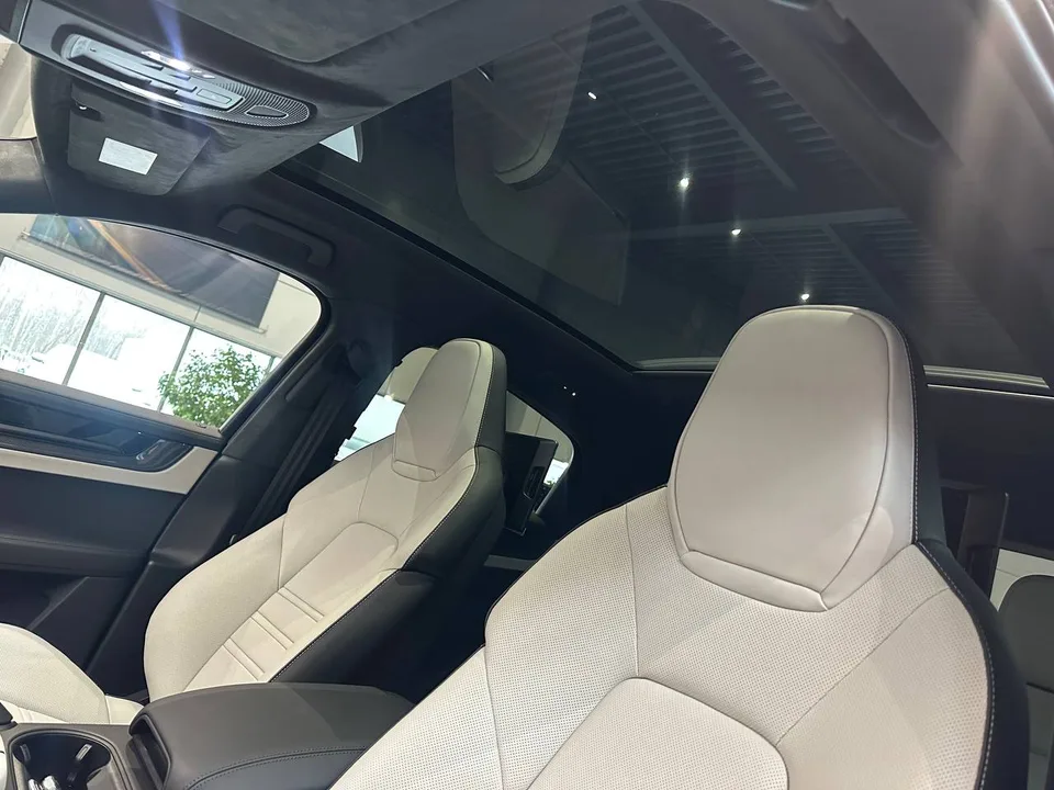 Porsche Cayenne 2026 — миниатюра 4
