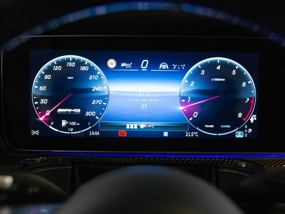 Mercedes-Benz G-класс AMG 2026 — миниатюра 5