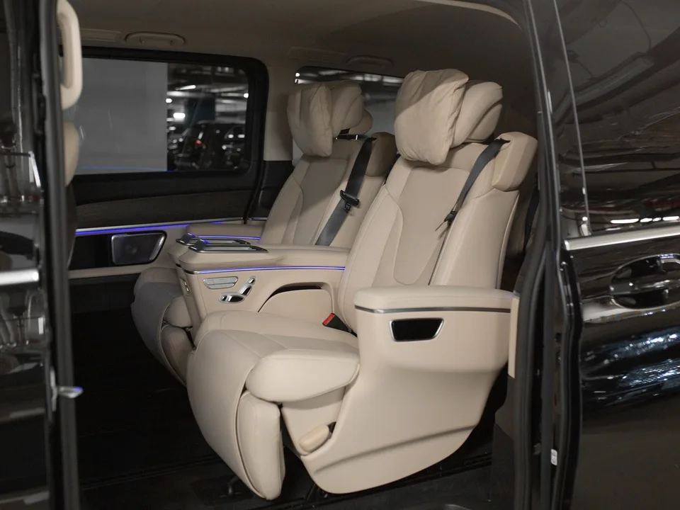 Mercedes-Benz V-Класс 2026 — миниатюра 3