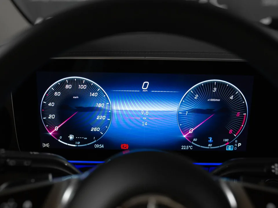 Mercedes-Benz V-Класс 2026 — миниатюра 5