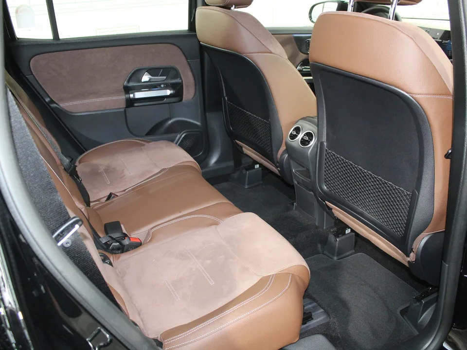 Mercedes-Benz GLB-Class 2025 — миниатюра 4